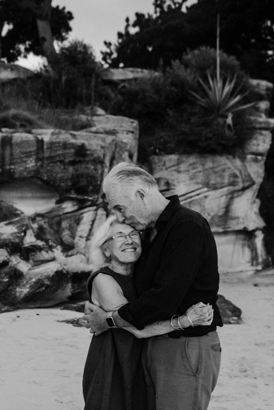 Mature couple portrait session at golden hour South Coast NSW, empty nesters photography Carolina Morgan Photography